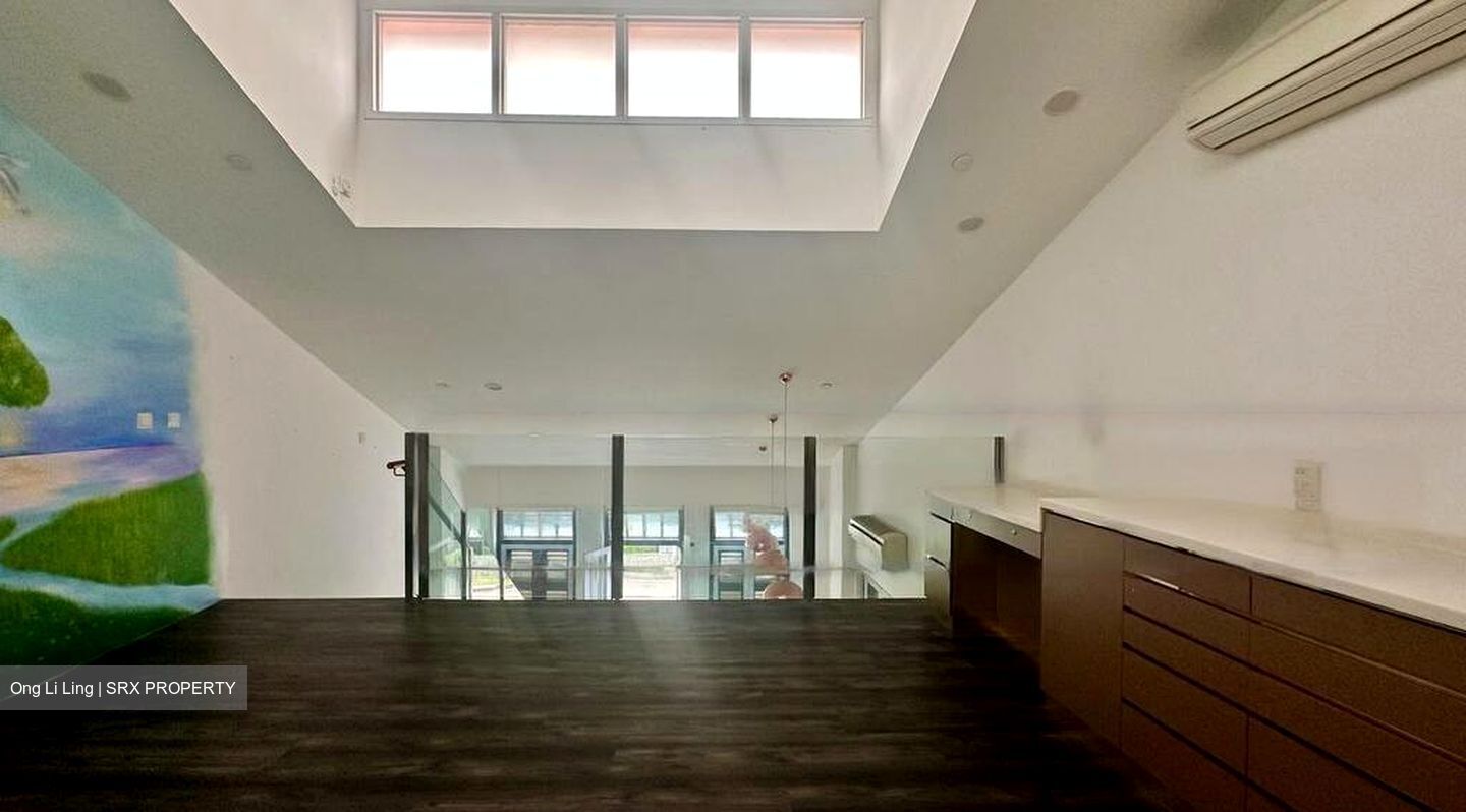 Chester Park (D5), Shop House #477491041